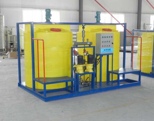 PP一体化加药装置